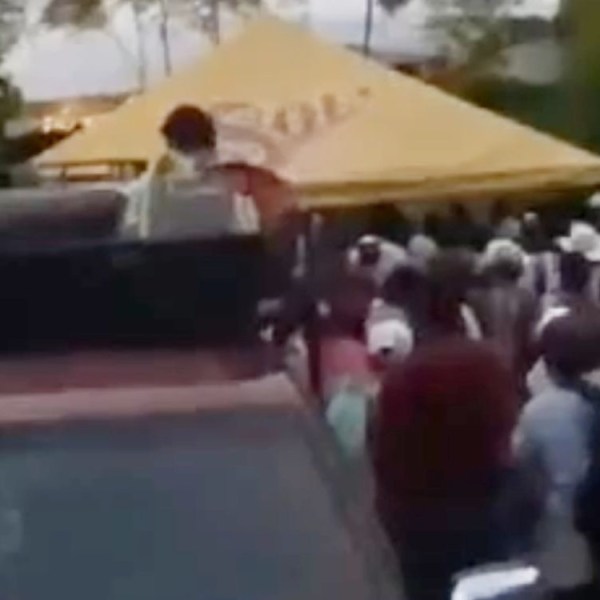 Aristegui_ chicomuselo-roadblock-military-intervention-chiapas