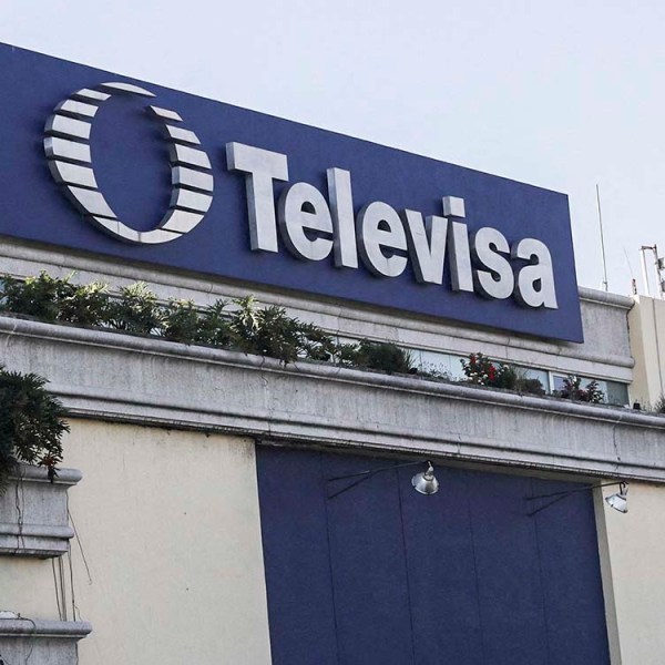 Aristegui_ grupo-televisa-credit-outlook