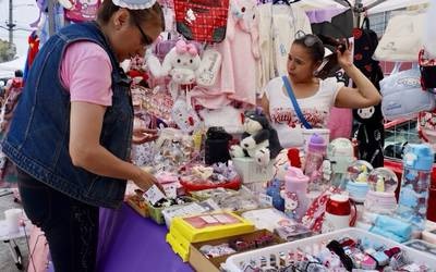 Elsoldemexico _ kitty-tianguis-hola