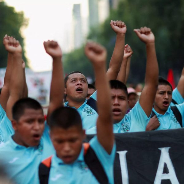 Expansión _ ayotzinapa-10-years-protest-mexico