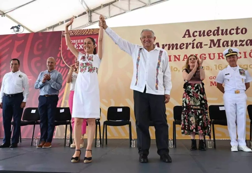 Expansión-sheinbaum-policy-vs-4t