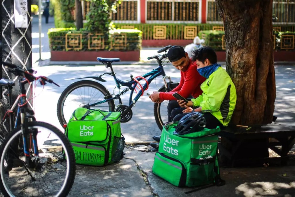 Expansion-delivery-workers-social-security-dialogue-mexico