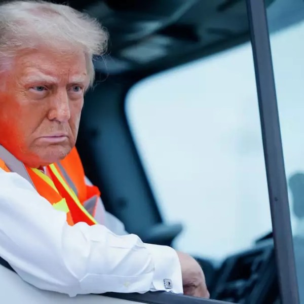 Expansion_ trump-stellantis-mexico