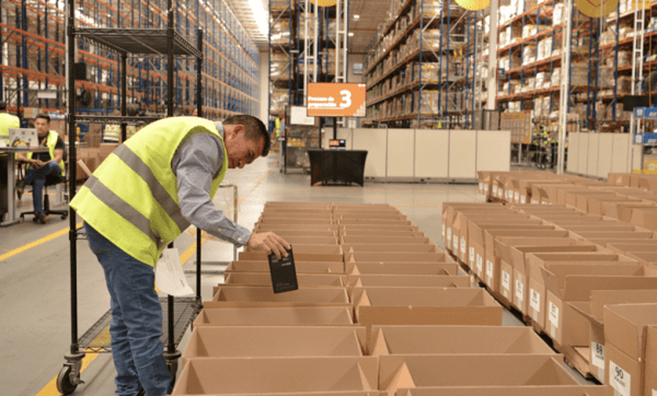 Transporte-crece-venta-celulares-logistica