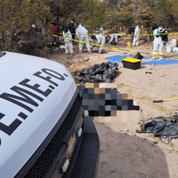 Aristegui-fosas-clandestinas-chihuahua-cadaveres-desaparecidos-inseguridad-narco-mexico-derechos-humanos-violencia