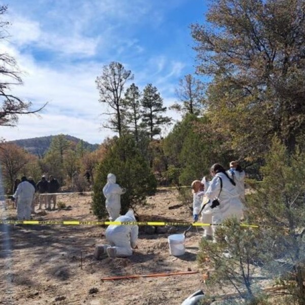Aristegui-hallazgo-fosas-clandestinas-chihuahua-72-cuerpos-crimen-organizado-la-linea-casas-grandes