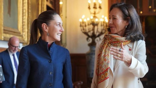 Eleconomistq-santander-openbank-mexico-digital-banking-sheinbaum-inversion-plan-mexico-fintech-banca-electronica