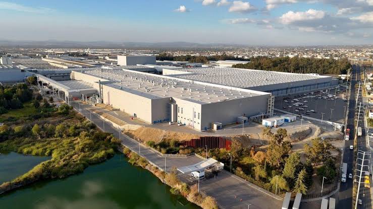 Expansion-volkswagen-puebla-economia-empleo-industria-automotriz-mexico-gdp-impacto-recesion