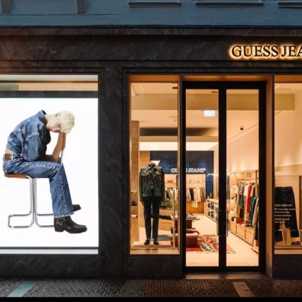 Expansion-guess-jeans-moda-digital-estrategia-mercado-joven-mexico-denim-retail-influencers-expansion