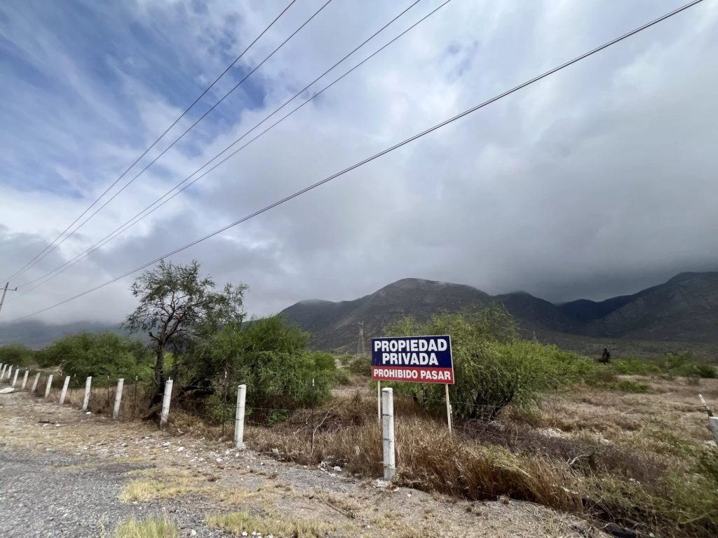 Expansion-tesla-cybertaxi-mexico-gigafactory-nuevo-leon-autonomous-vehicles-us-tariffs-investment-delay